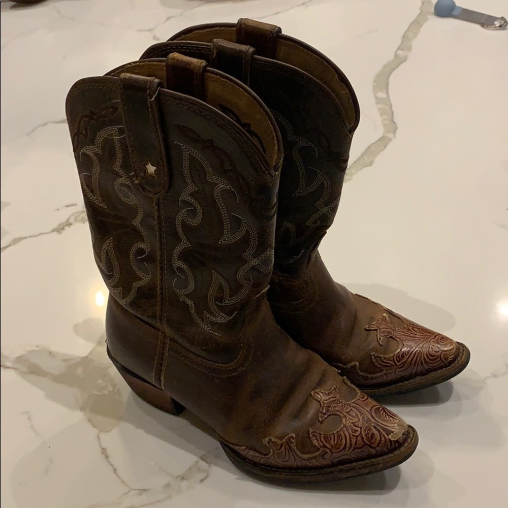 Tony Lama Snip Toe Tan Savannah Boots